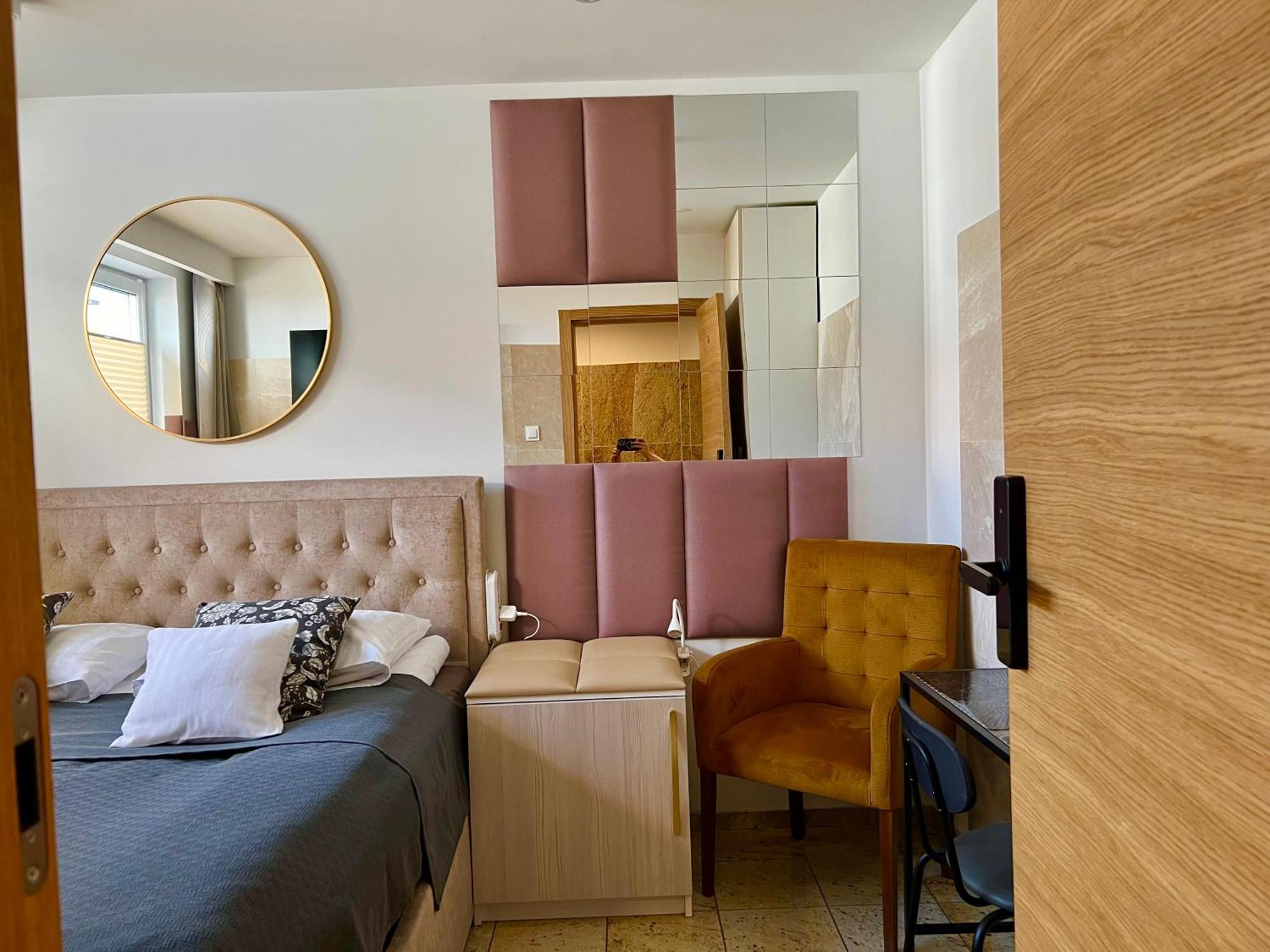 North Nest Luxury Suites Danzig Zimmer foto